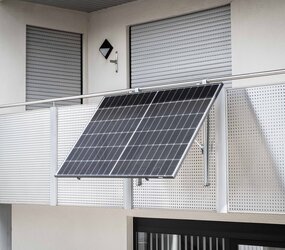 Balcony Power Station Bracket | © MUNK GmbH