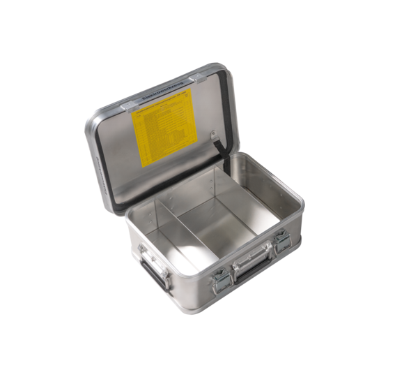 Case with "power tool set" lettering | © MUNK GmbH