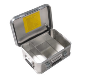 Case with "power tool set" lettering | © MUNK GmbH