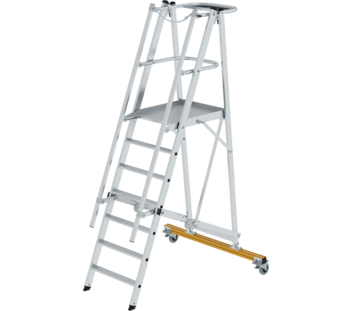 Plattformleiter klappbar und fahrbar, 7 Stufen | © MUNK GmbH