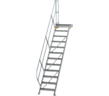 Treppe m. PF 45° St.br. 600 mm, 12 St., Alu ger. | © MUNK GmbH