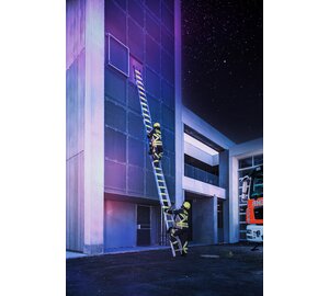 Glow scaling ladder, alu., used as double-sided ladder | © MUNK GmbH