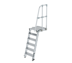 Rear access steps with platform | © MUNK GmbH