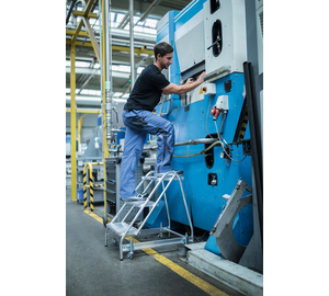 Work pf., 1-sided access w. castors, 3 steps, app. | © MUNK GmbH
