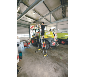 Multi-purpose ladder 3p, clip-step R 13, 3x8 steps | © MUNK GmbH