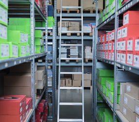 Regalleiter fahrbar Doppelregal 11Stu Anwendung | © MUNK GmbH