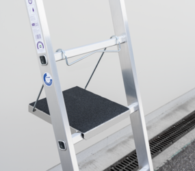 Einhängetritt R13 Anwendung | © MUNK GmbH