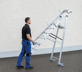 PF-Leiterm. Rollen & Griff, 6 St.,m. Ablageschale | © MUNK GmbH