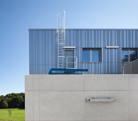 Steigleiter an baulicher Anlage | © MUNK GmbH