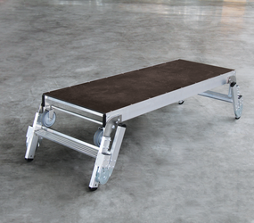 Maschinenpodest höhenverstellbar Anwendung Mitte | © MUNK GmbH