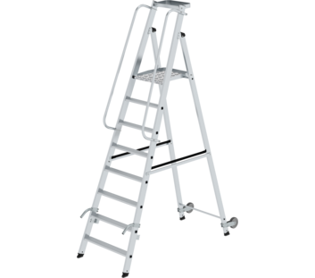 Platform ladder with castors and handle , 8 st | © MUNK GmbH