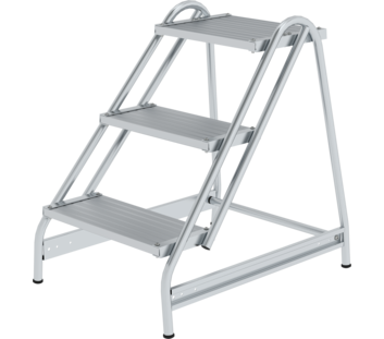 Arbeitspodest einseitig begehbar, 3 Stufen | © MUNK GmbH