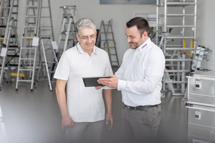 Beratungsgespräch Steigtechnik | © MUNK GmbH